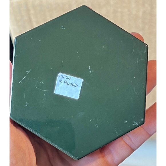 Signed Hand Painted Russian Palekh Brooch & Hexagonal Lacquer Box Gift Floral - Picture 5 of 8